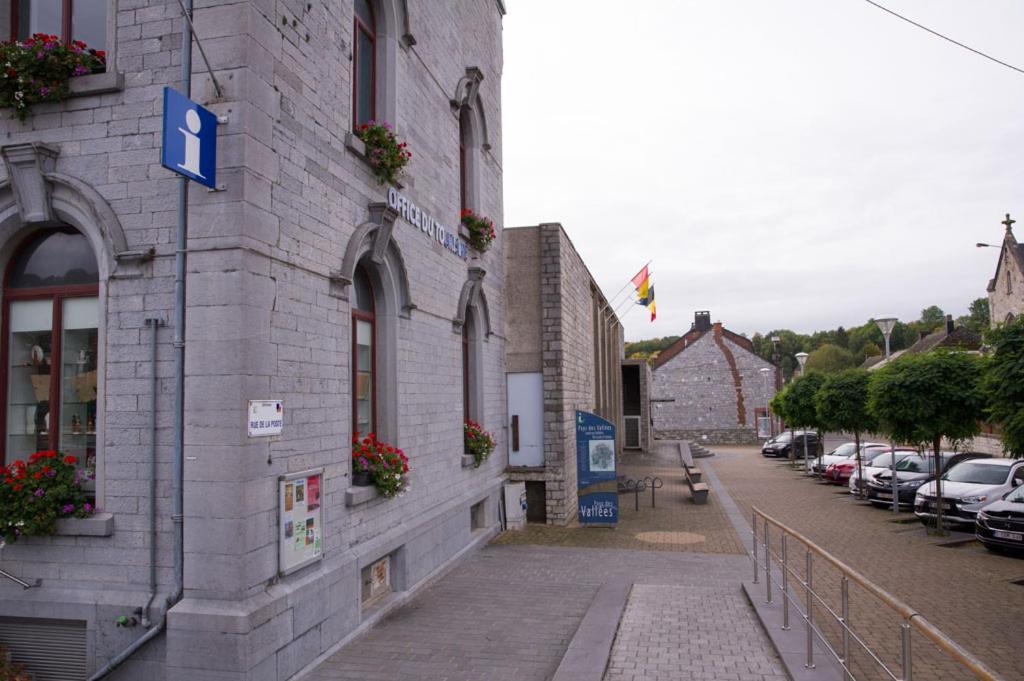 Le Cerf Des Lacs-9Pers Cerfontaine Exterior photo